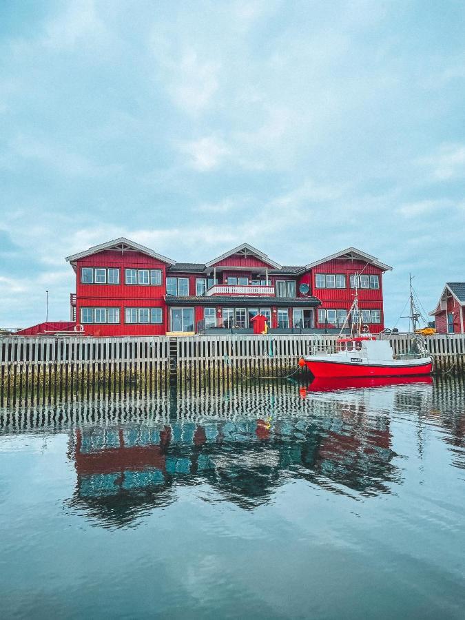 Rost Bryggehotell Экстерьер фото