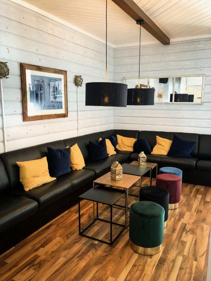 Rost Bryggehotell Экстерьер фото